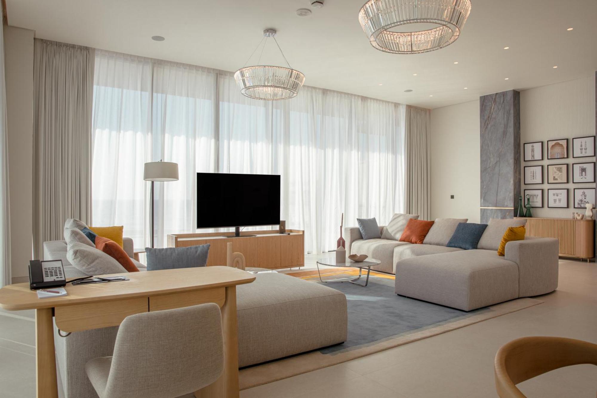 アジマン ホテル アジュマーン エクステリア 写真 A living room at the hotel