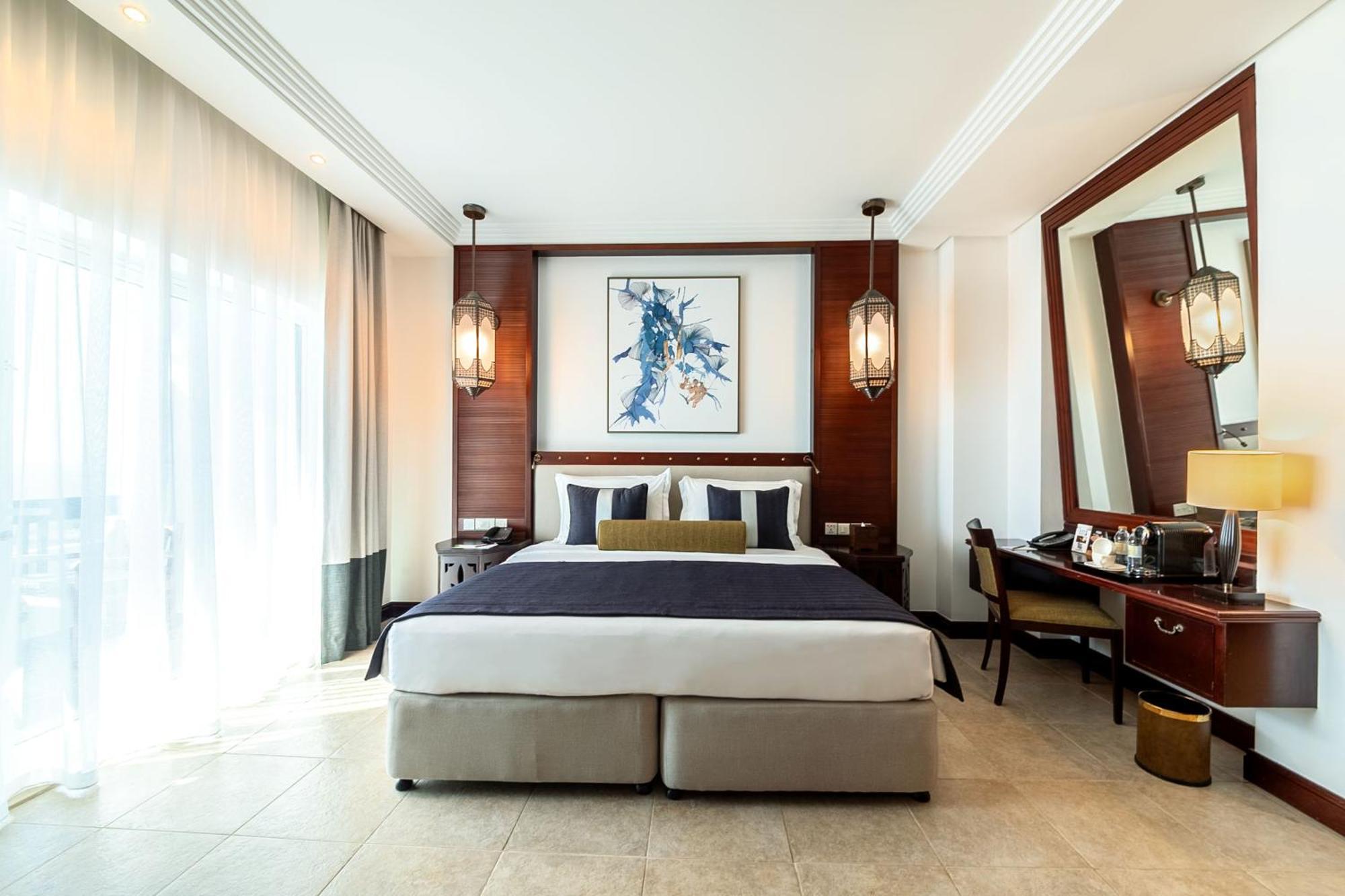 アジマン ホテル アジュマーン エクステリア 写真 A bedroom at the hotel
